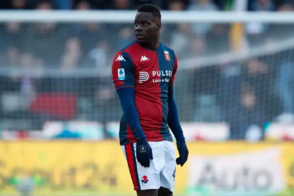Hanya berselang dua bulan setelah menandatangani kontrak dengan Genoa sebagai agen bebas, Mario Balotelli, kini dikabarkan siap berganti klub lagi.