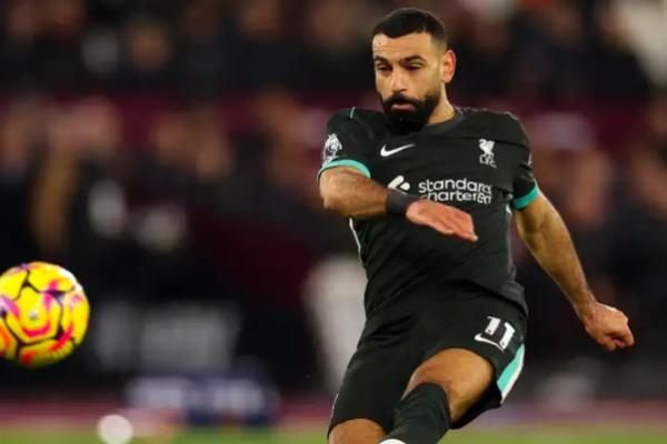 Mantan pelatih Timnas Mesir, Diaa El-Sayed, meminta Mohamed Salah untuk bertahan di Liverpool dan melakukan perpanjangan kontrak