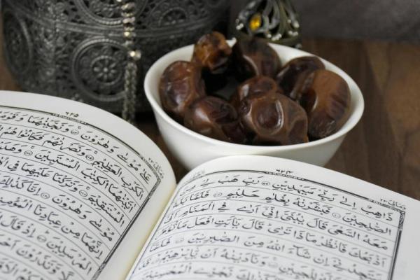Puasa Asyura yang dilaksanakan setiap 10 Muharram merupakan salah satu ibadah sunnah yang sangat dianjurkan dalam Islam