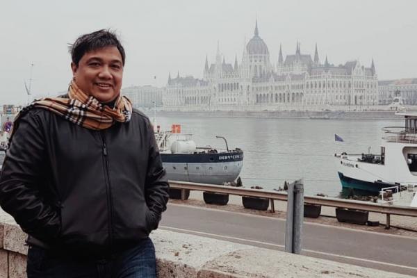 Indonesia bisa mengambil peran sebagai juru runding di berbagai wilayah konflik