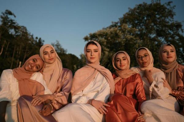 Nasihat-nasihat Rasulullah SAW untuk para wanita adalah cahaya abadi bagi setiap Muslimah.