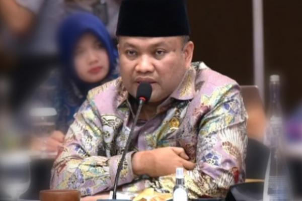 Kami sangat prihatin dengan peristiwa itu, dan turut berduka. Ya melanggar HAM-lah. Melanggar HAM-lah