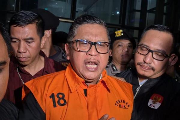 Masyarakat diminta cerdas dan jangan mau dimanfaatkan untuk syahwat dan kepentingan politik kelompok tertentu.