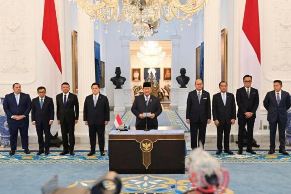 Danantara akan mengelola aset hingga lebih dari 900 miliar dolar AS, dengan proyeksi dana awal mencapai 20 miliar dolar AS