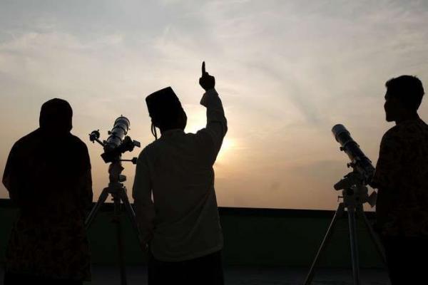Kementerian Agama (Kemenag) akan melaksanakan pemantauan hilal yang dilanjutkan dengan Sidang isbat awal Zulhijah 1447 H pada 17 Mei 2026 M