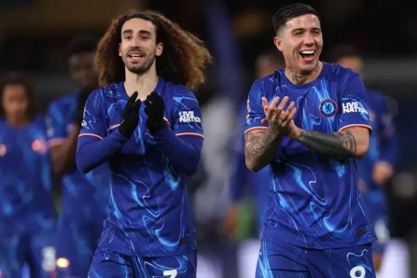 Pelatih kepala Chelsea, Enzo Maresca, bereaksi terhadap sejumlah kritik yang disampaikan penggemar dalam kemenangan tipis The Blues atas Leicester City di Liga Premier