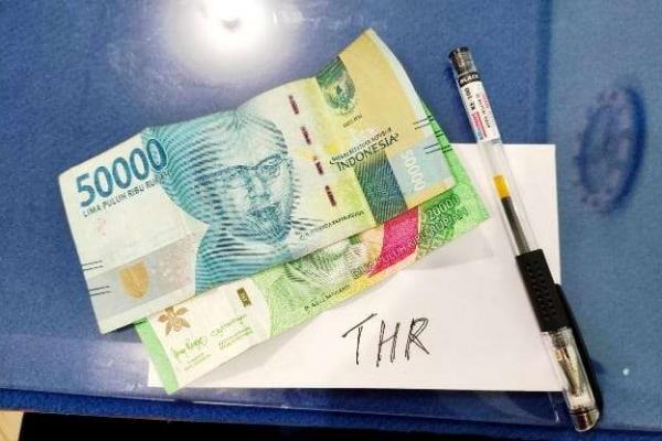 Tunjangan Hari Raya (THR) Lebaran Idulfitri terkadang menjadi angin segar yang dinanti-nanti oleh banyak orang di bulan suci Ramadan