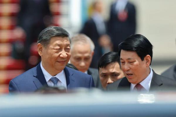 Berkunjung, Presiden China Serukan Hubungan Dagang Lebih Kuat dengan Vietnam