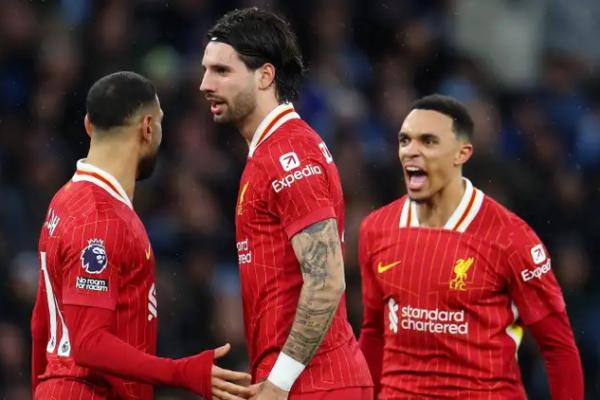 Gelandang Liverpool, Dominik Szoboszlai, mengatakan timnya tidak peduli dengan hasil antara Arsenal melawan Ipswich Town, yang akan berlangsung pada Minggu (20/4) malam ini.