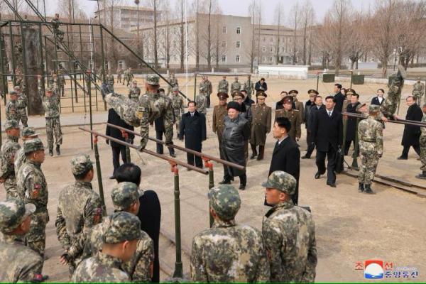 Bermitra dengan Putin, Kim Jong Un Perintahkan Pengerahan Pasukan ke Rusia