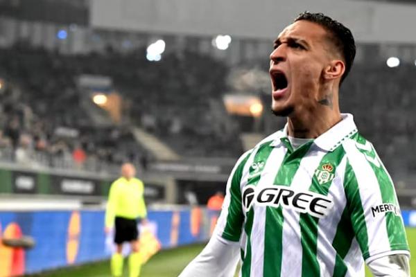 Berikut rangkuman hasil lengkap pertandingan pekan ke-6 Liga Europa 2025/26 pada Jumat: