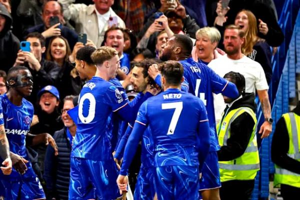 Marc Cucurella menjadi pahlawan Chelsea lewat gol kelimanya musim ini di ajang Premier League, yang memastikan kemenangan tipis 1-0 atas Manchester United di Stamford Bridge.