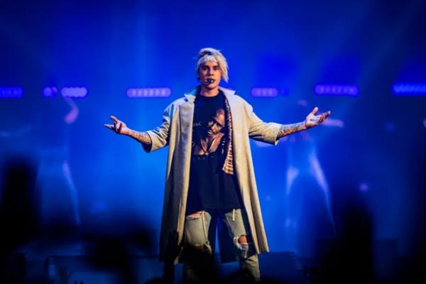 &nbsp;
Justin Bieber Back! Baru Manggung di Coachella 2025 Sudah Dibayar Rp160 Miliar