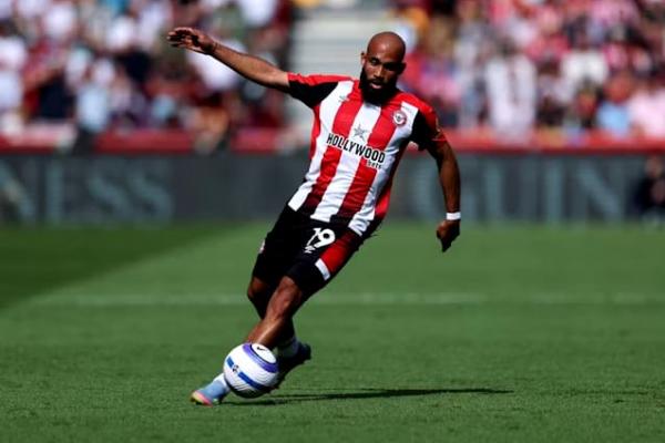 Brentford dilaporkan sangat bertekad untuk mendapatkan biaya transfer yang signifikan untuk pemain depan mereka, Bryan Mbeumo dari Manchester United pada bursa transfer musim panas ini.