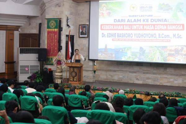 Soroti Keberkahan Bali di Kuliah Umum Universitas Udayana, Ibas: Bali Simbol Energi dan Inspirasi Bangsa