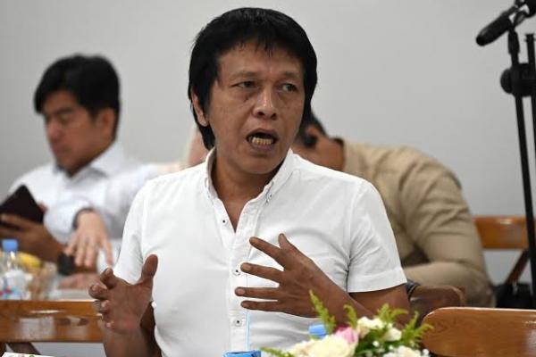 Adian mengatakan pemerintah harus mampu menjamin akses lahan, ketersediaan sarana produksi, hingga kepastian pasar agar kesejahteraan petani meningkat.