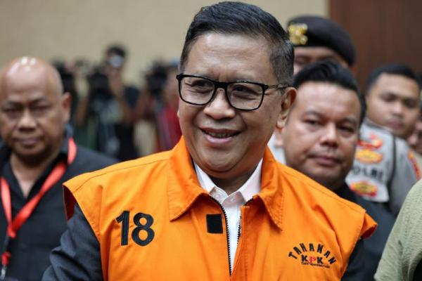 Jaksa KPK menilai Hasto Kristiyanto telah terbukti melakukan tindak pidana suap pengurusan PAW anggota DPR RI dan perintangan penyidikan perkara Harun Masiku.