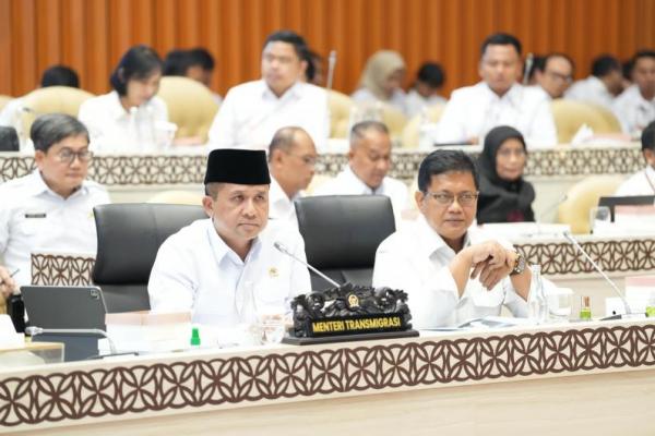 Dengan penambahan Pagu anggaran ini, menurut Wamen Viva Yoga, DPR mewajibkan Kementrans untuk meningkatkan capaian serapan APBN TA 2025.&nbsp;&nbsp;