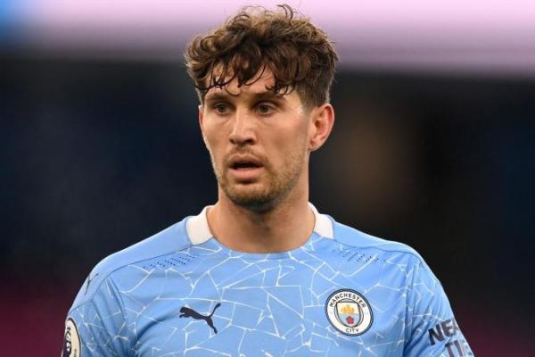 Juventus Tantang Arsenal dalam Perburuan John Stones