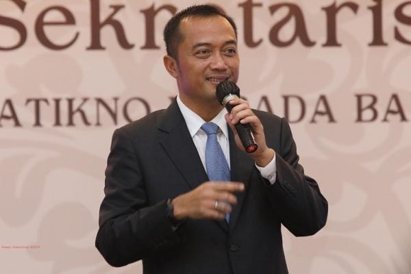 Bahwa semua pihak diminta ikut membantu, iya, tetapi kalau menjadi koordinator itu tidak, karena kewenangannya bukan di situ