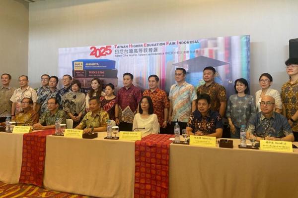Sebanyak 65 perguruan tinggi negeri dan swasta asal Taiwan akan meramaikan pameran pendidikan Taiwan Higher Education Fair Indonesia (THEFI) 2025, yang berlangsung pada 9-17 Agustus mendatang.