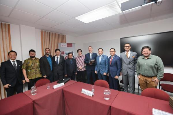 Diskusi Akademik di El Colegio de Mexico, IBAS: Hubungan Intelektual dan Diplomasi Akademik untuk Peradaban