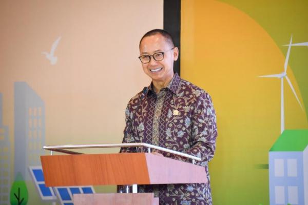 Wakil Ketua MPR dari Fraksi Partai Amanat Nasional (PAN), Eddy Soeparno mengungkapkan Indonesia mempunyai potensi untuk menjadi global climate change leader atau mengambil inisiatif kepemimpinan global untuk mencegah dampak krisis iklim.&nbsp;