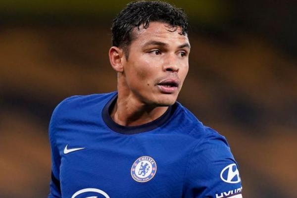 Mantan bek Chelsea, Thiago Silva, belum sepenuhnya menutup kemungkinan kembali memperkuat Timnas Brasil pada Piala Dunia 2026.