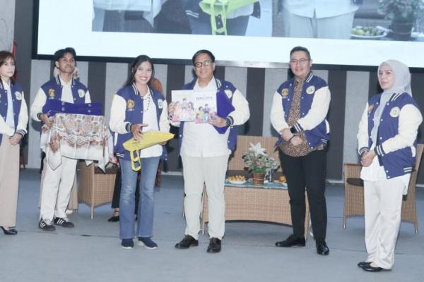 Masalah kesehatan mental yang mencuat dalam beberapa tahun terakhir menjadi sorotan Ikatan Alumni Universitas Indonesia (ILUNI UI).