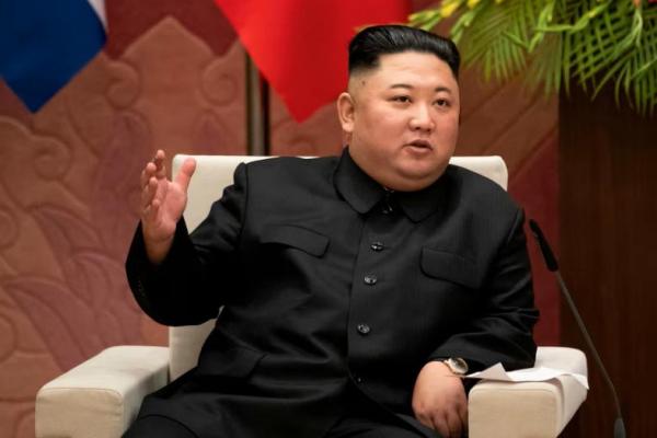 Korea Utara menembakkan sejumlah rudal balistik ke Laut Jepang atau Laut Timur.