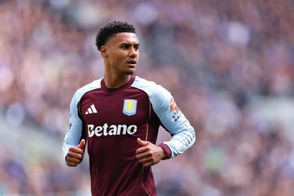 Penyerang Aston Villa, Ollie Watkins, dicoret dari skuad utama timnya di tengah spekulasi kepindahannya ke klub Liga Pro Saudi, Al Hilal.