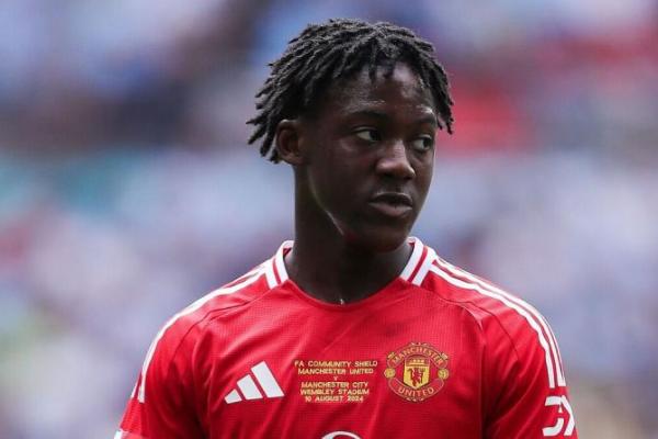Real Madrid dikabarkan membidik gelandang Manchester United (MU) Kobbie Mainoo, untuk meningkatkan opsi di lini tengah.