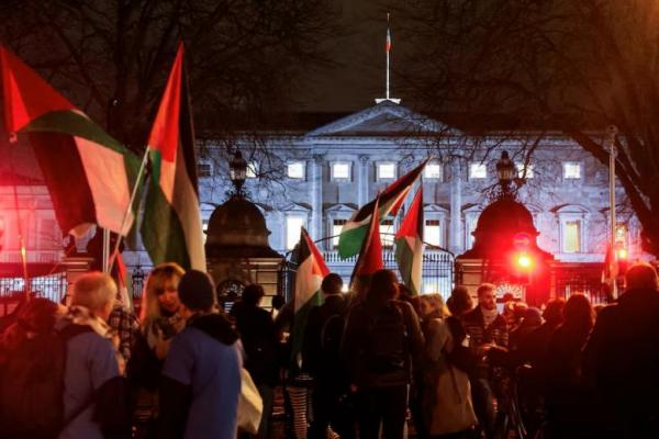 Irlandia Siap Kurangi Sanksi Terhadap Israel di Bawah Tekanan Perusahaan