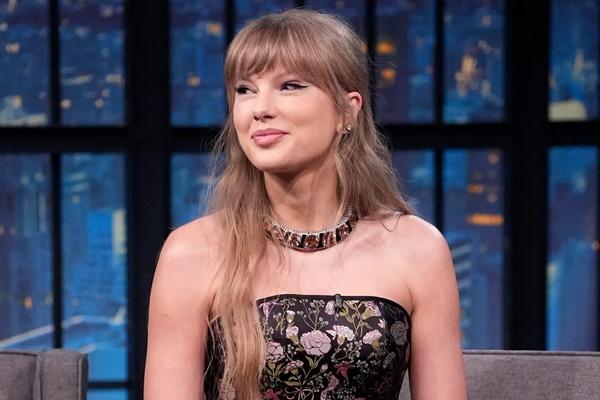 Taylor Swift Raih Penghargaan Artist-Director Pertama di MTV VMA