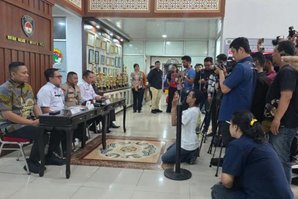 Aktor&nbsp;Ammar Zoni ditangani sesuai prosedur hukum yang berlaku. Ini ungkapan Karutan