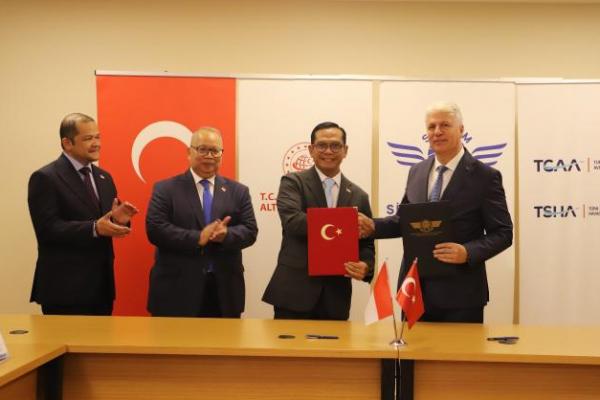 Dari pihak Turki, dua kota baru yaitu Izmir dan Bodrum kini masuk dalam daftar titik layanan maskapai Indonesia, selain Istanbul, Ankara, dan Antalya.