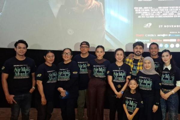 Film berjudul Air Mata Mualaf siap untuk bikin nangis para penontonnya. Seperti apa kisahnyua?