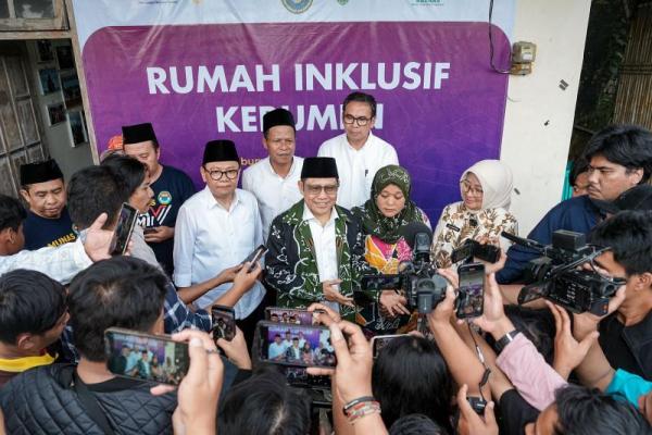 Menko PM A. Muhaimin Iskandar mendorong DPR membuat regulasi alokasi khusus APBN untuk pemberdayaan penyandang disabilitas