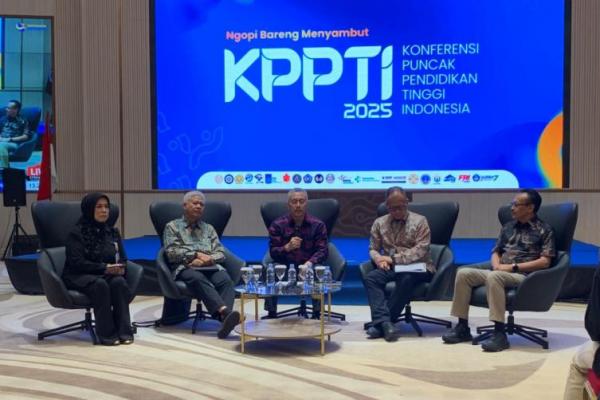 Kementerian Pendidikan Tinggi, Sains, dan Teknologi (Kemdiktisaintek) akan menggelar Konferensi Puncak Pendidikan Tinggi Indonesia (KPPTI) di Surabaya