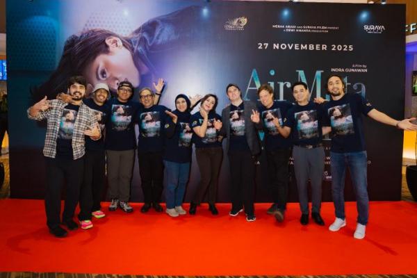 Para pemain dalam film berjudul Air Mata Mualaf menceritakan kisahnya dan perannya dalam film tersebut. Seperti apa?