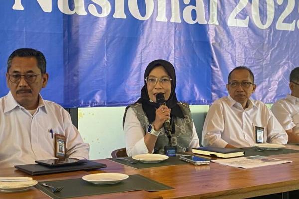 Kemdikdasmen menyiapkan pelatihan untuk 90 ribuan guru SD di seluruh Indonesia, menyusul penerapan bahasa Inggris sebagai mata pelajaran (mapel) wajib.