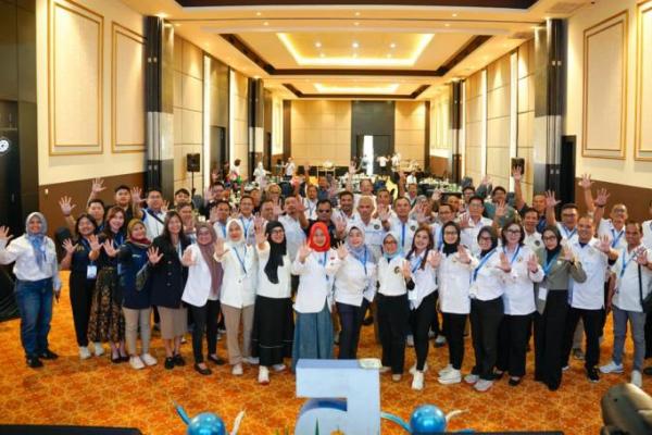 Perkumpulan Pelaku Logistik Indonesia merayakan hari jadinya yang ke 5 sekaligus melaksanakan pelantikan