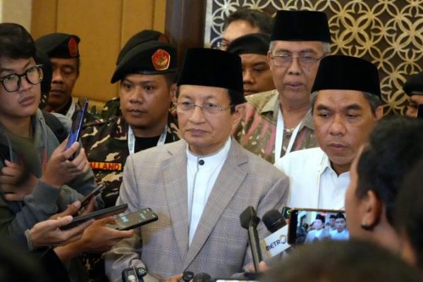 Sebagai langkah konkret di hilir, Kemenag melakukan pengetatan berlapis pada pintu masuk izin operasional melalui aplikasi SITREN
