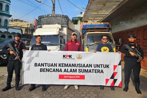 Bantuan itu disalurkan langsung dengan melibatkan Tim dari KORPRI KPK serta Kedeputian Bidang Korsup.