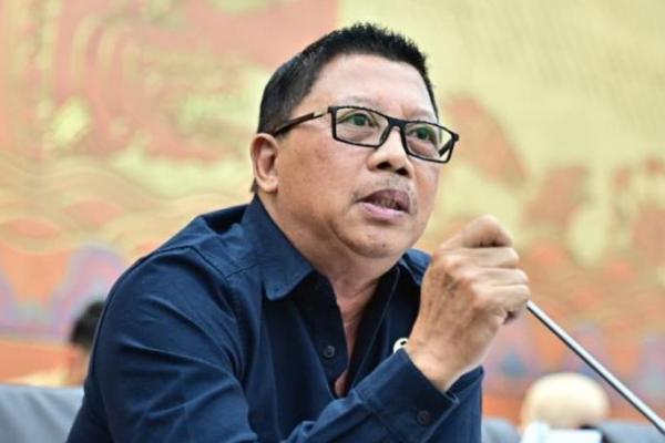 Kalau kita baca sejarahnya, dari tahun 2015 sampai 2025, ada fluktuasi sangat tinggi menyangkut untung-rugi Garuda Indonesia.