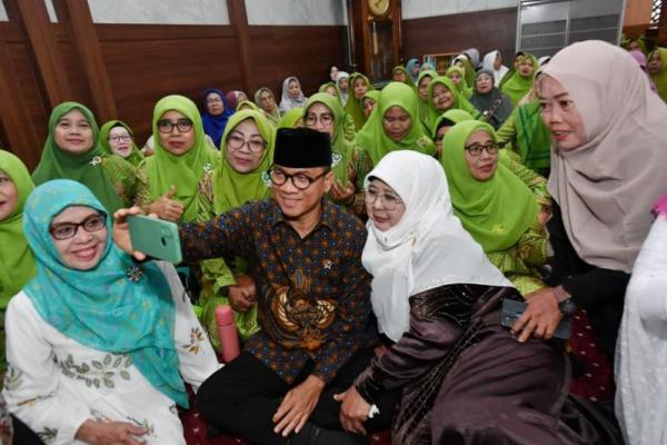 Mendes Yandri mengatakan, 65 persen penduduk masih buta aksara Al Quran. Hal ini bisa dijadikan ladang dakwah agar seluruh penduduk melek aksara Al Quran