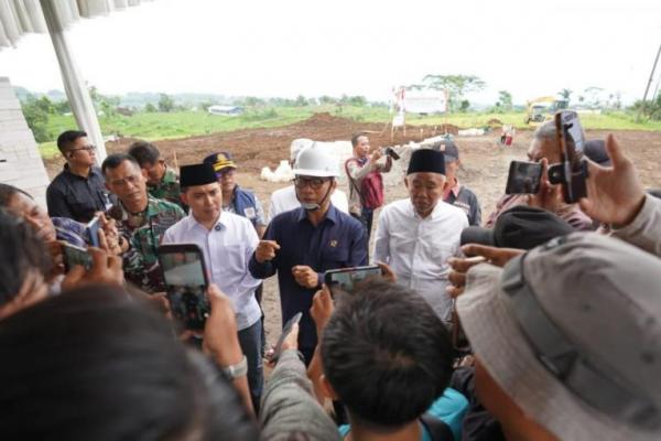 Mendes Yandri mengatakan bahwa program Koperasi Desa Merah Putih, Makan Bergizi Gratis dan Badan Usaha Milik Desa (BUM Desa) adalah program yang sangat mulia