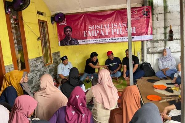 Masalah bansos ini sering terjadi karena data yang tidak akurat. Kalau datanya keliru, yang miskin tidak dapat, yang mampu justru menerima. Ini harus dibenahi.