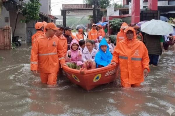 BPBD DKI Jakarta mencatat terdapat 115 Rukun Tetangga (RT) yang tersebar di Jakarta Barat, Timur, dan Selatan, masih terendam banjir