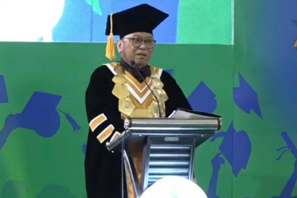 Anda harus berpikir tajam tentang bagaimana membangun sistem yang anda pelajari. Jangan hanya baca buku untuk lulus.